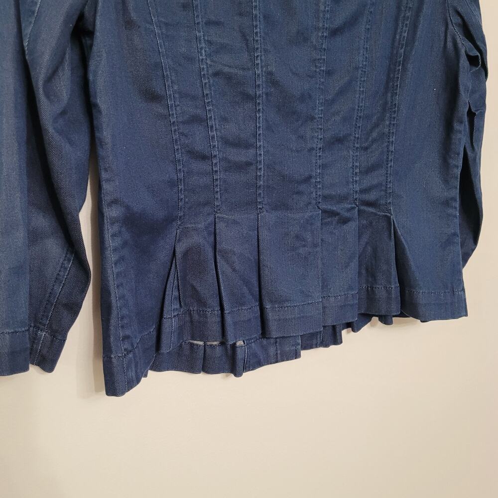 Ann Taylor Loft Women’s 8 (S-M) Denim Fitted Button Up Peplum Hem Blazer - Picture 5 of 5